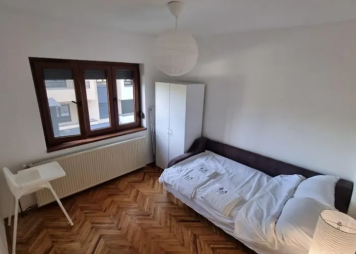 فيلة Lika زلاتيبور